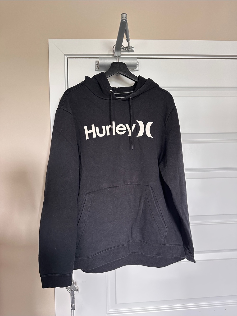 Hurley Black Logo Pullover Hoodie Size L